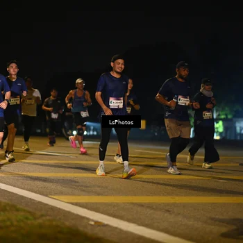 Runner Photo 7562252