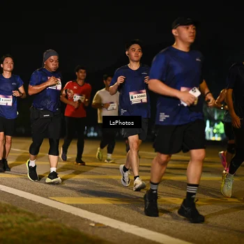 Runner Photo 7562257
