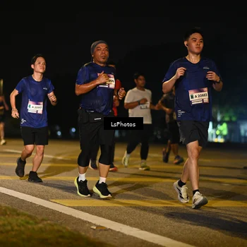 Runner Photo 7562260