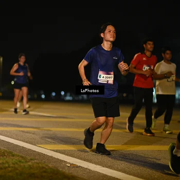 Runner Photo 7562263
