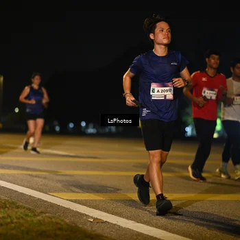 Runner Photo 7562264