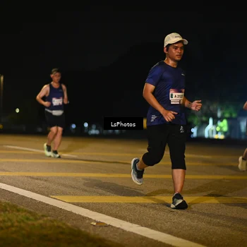 Runner Photo 7562272
