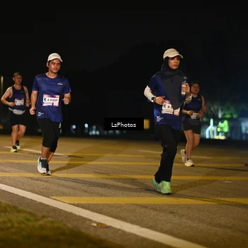 Runner Photo 7562275