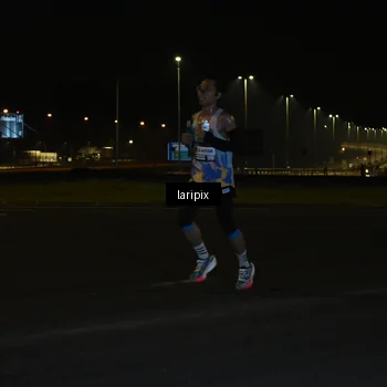 Runner Photo 7562298