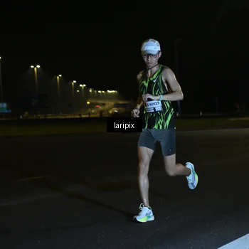 Runner Photo 7562316