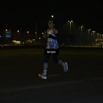 Runner Photo 7562318