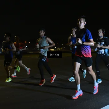Runner Photo 7562347