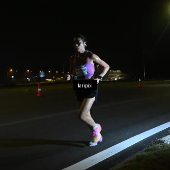Runner Photo 7562351