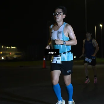 Runner Photo 7562528