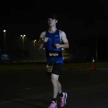 Runner Photo 7562534