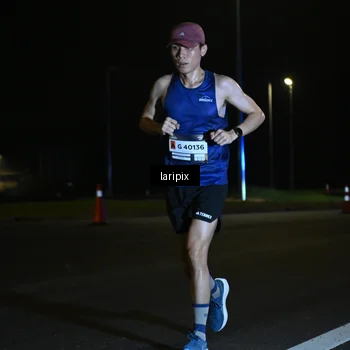 Runner Photo 7562556