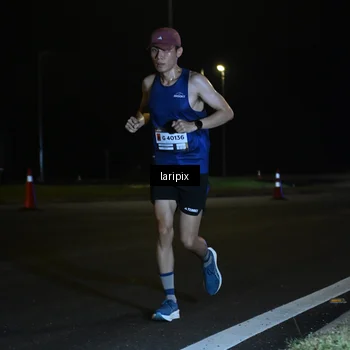Runner Photo 7562558