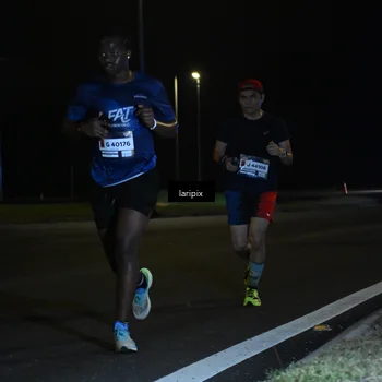 Runner Photo 7562562