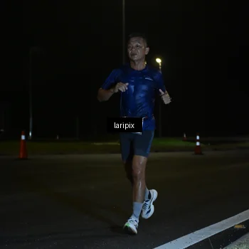 Runner Photo 7562574