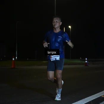 Runner Photo 7562576