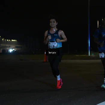 Runner Photo 7562590
