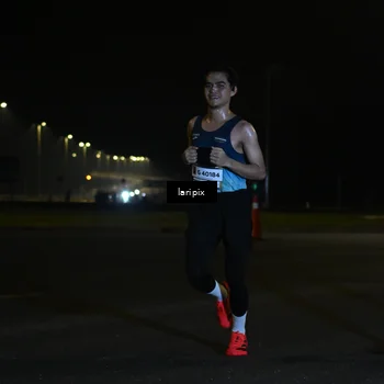 Runner Photo 7562591
