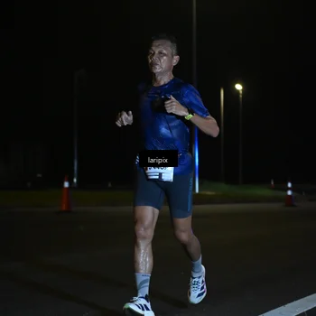 Runner Photo 7562593
