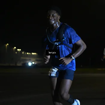 Runner Photo 7562594
