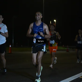 Runner Photo 7562599