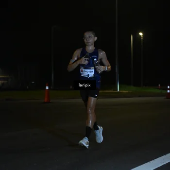Runner Photo 7562602