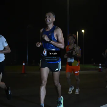 Runner Photo 7562603