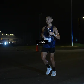 Runner Photo 7562604