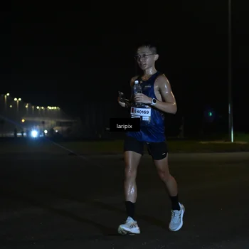 Runner Photo 7562608