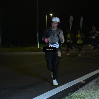 Runner Photo 7562611