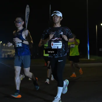 Runner Photo 7562628