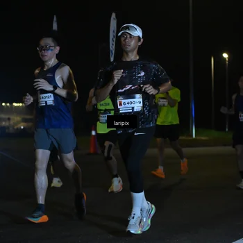 Runner Photo 7562629