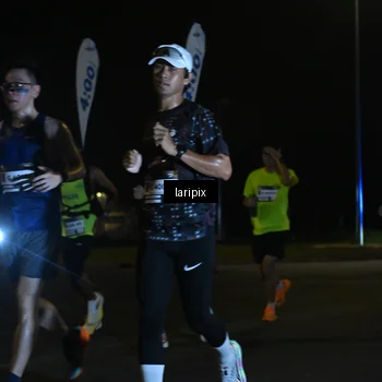 Runner Photo 7562630