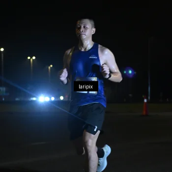 Runner Photo 7562640