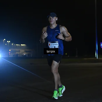 Runner Photo 7562643