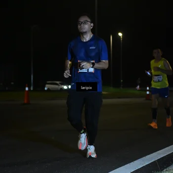 Runner Photo 7562649