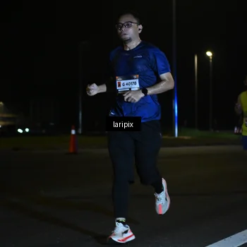 Runner Photo 7562653