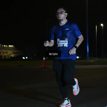 Runner Photo 7562655