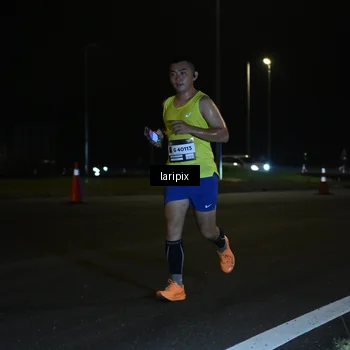 Runner Photo 7562661