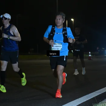 Runner Photo 7562662