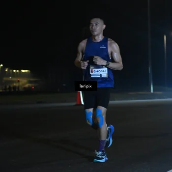 Runner Photo 7562674