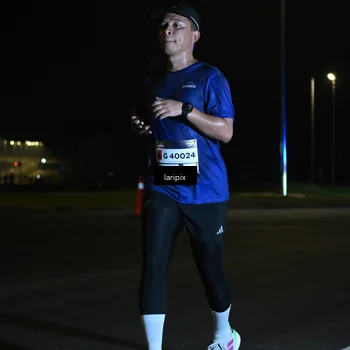 Runner Photo 7562696