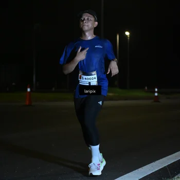 Runner Photo 7562699