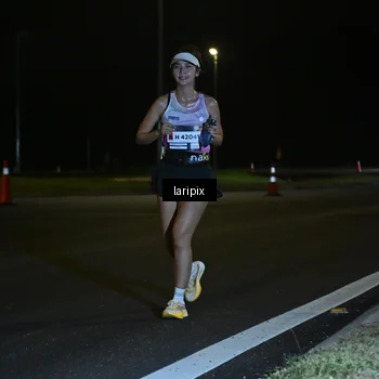 Runner Photo 7562703