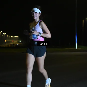Runner Photo 7562718