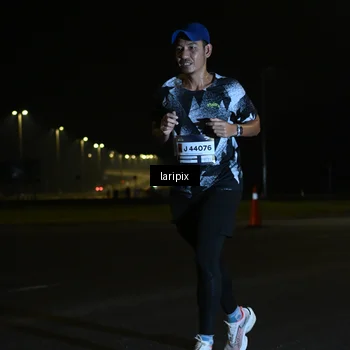 Runner Photo 7562770