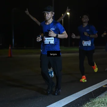 Runner Photo 7562805