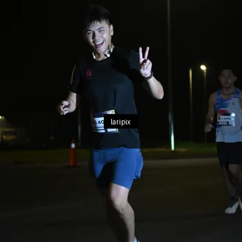 Runner Photo 7562821