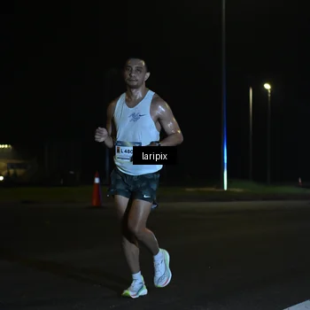 Runner Photo 7562834