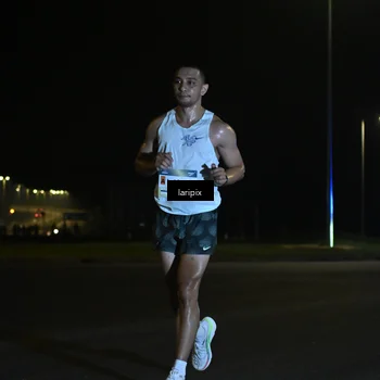 Runner Photo 7562836
