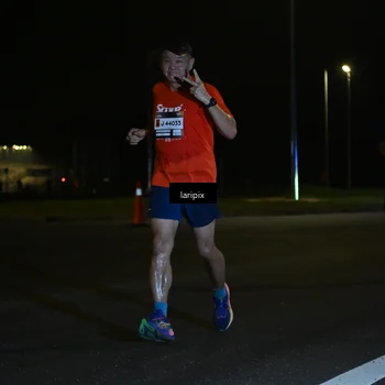 Runner Photo 7562842